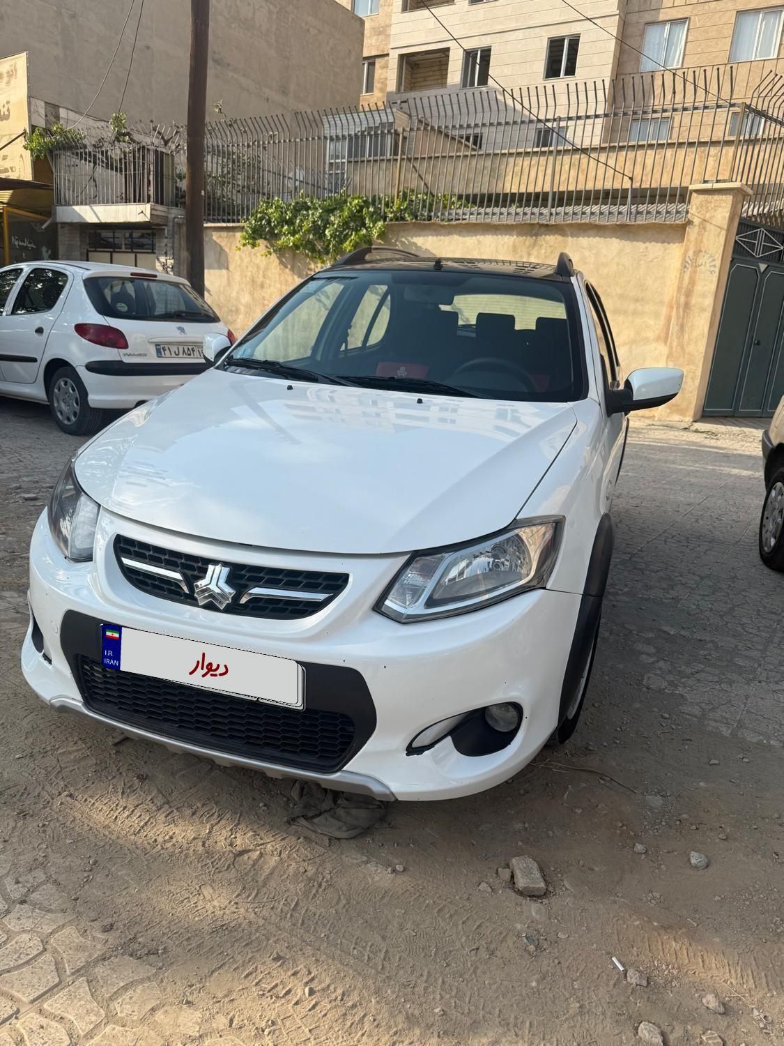 کوییک r 1401|خودرو سواری و وانت|کرمانشاه, |دیوار