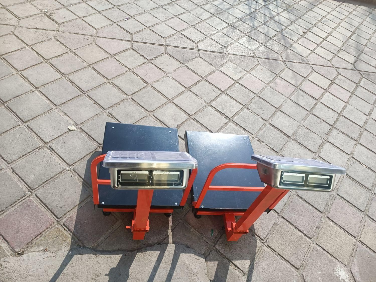 باسکول 300کیلویی تاشو گاردار|فروشگاه و مغازه|پاکدشت, |دیوار