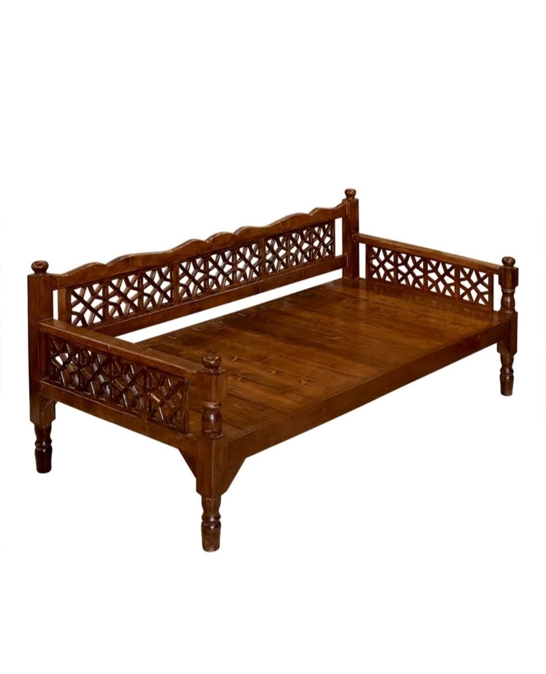 تخت سنتی تخت چوبی جلیس|مبلمان خانگی و میز عسلی|کرج, حصارک بالا|دیوار