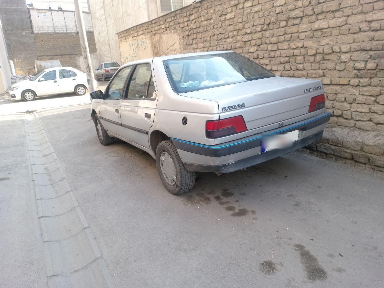 پژوه 405 مدل 88|خودرو سواری و وانت|بیرجند, |دیوار