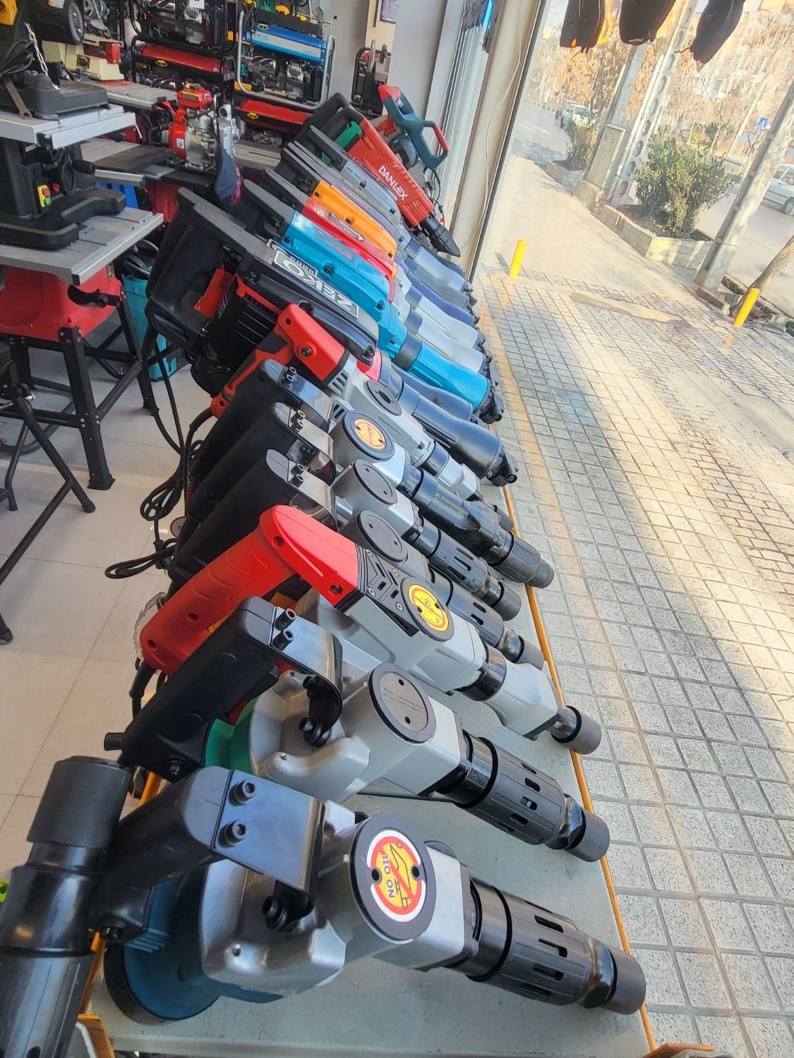 دریل هیلتی بنزینی برقی بتن کن گیریسی روغنی|فروشگاه و مغازه|مشهد, هنرور|دیوار