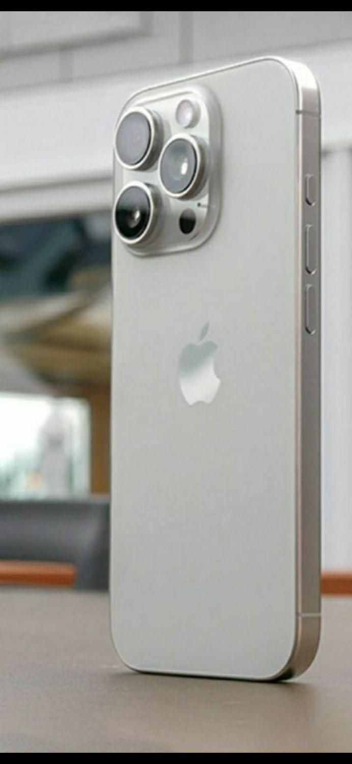 اپل iPhone 16 Pro با حافظهٔ ۲۵۶ گیگابایت|موبایل|صدرا-فارس, |دیوار