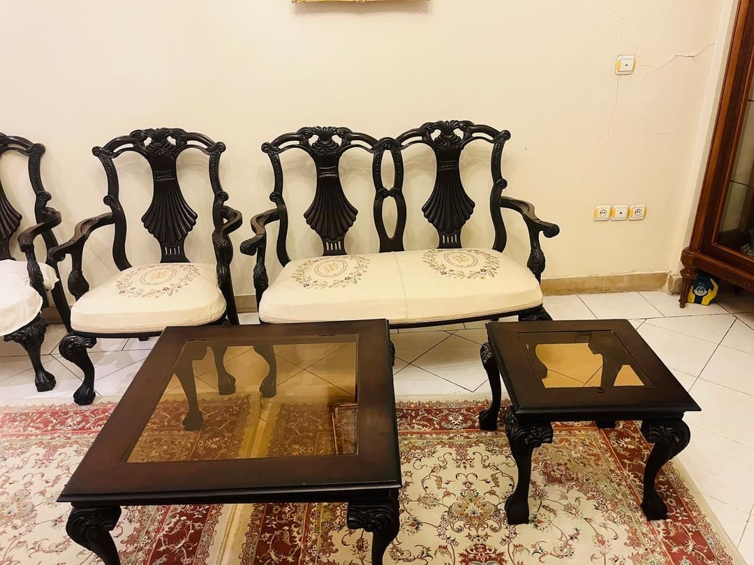مبل 8نفره تموم چوب خالص خارجی تک با 3 تا میز|مبلمان خانگی و میز عسلی|تهران, تهرانپارس غربی|دیوار