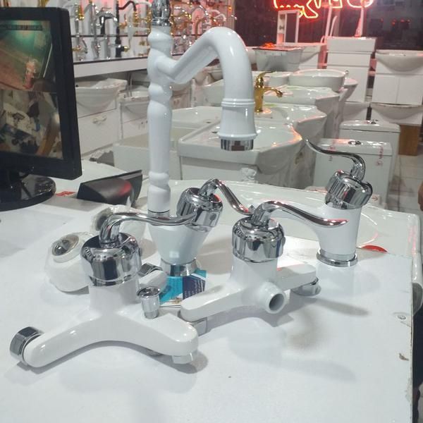 ست شیرآلات ۴عددی سفید کروم قاجاری زعیم|لوازم سرویس بهداشتی|کرج, شاهین‌ویلا|دیوار