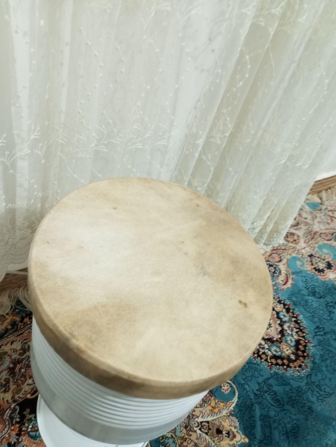 تنبک|سازهای سنتی|سقز, |دیوار