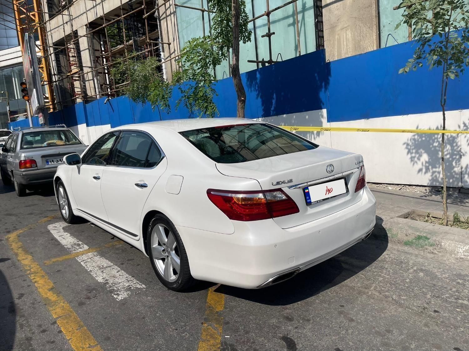 لکسوس LS 460L، مدل ۲۰۱۲|خودرو سواری و وانت|تهران, نیاوران|دیوار