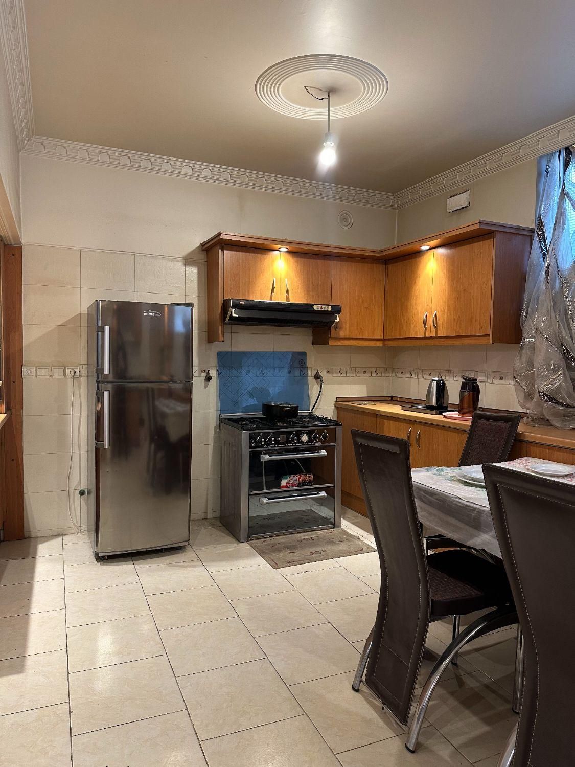 اجاره سوییت آپارتمان مبله اصفهان|اجارهٔ کوتاه‌مدت آپارتمان و سوئیت|اصفهان, نقش جهان|دیوار