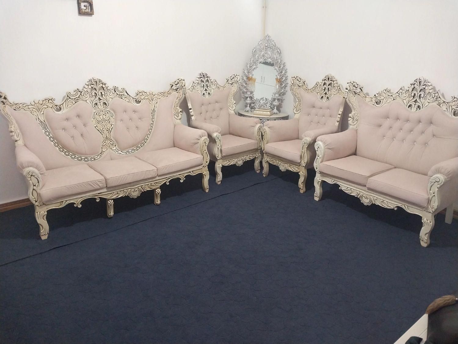 مبل هفت نفره سلطنتی|مبلمان خانگی و میز عسلی|تاکستان, |دیوار