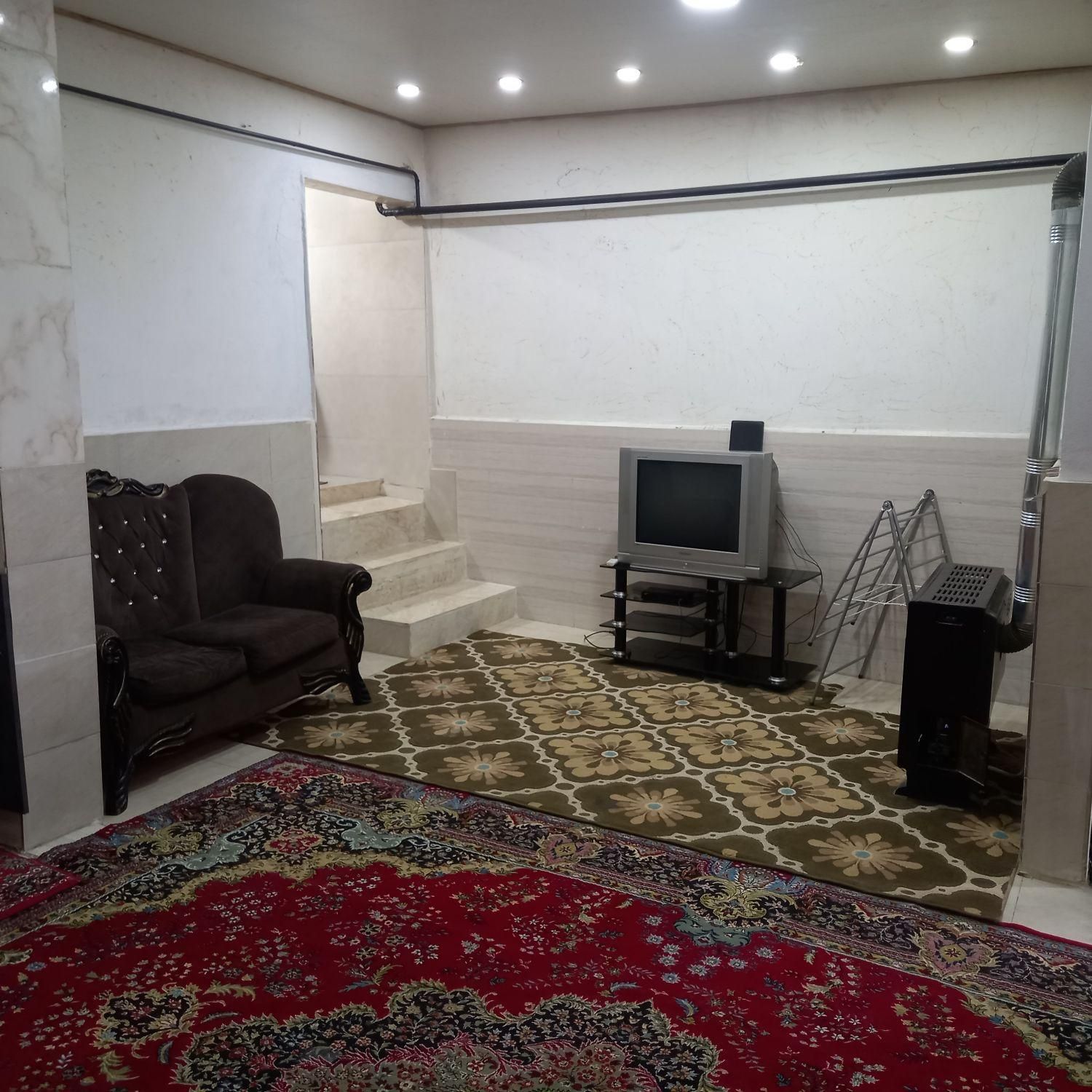 اجاره روزانه/هفتگی/ماهانه آپارتمان ۴۵ متری|اجارهٔ کوتاه‌مدت آپارتمان و سوئیت|آمل, |دیوار