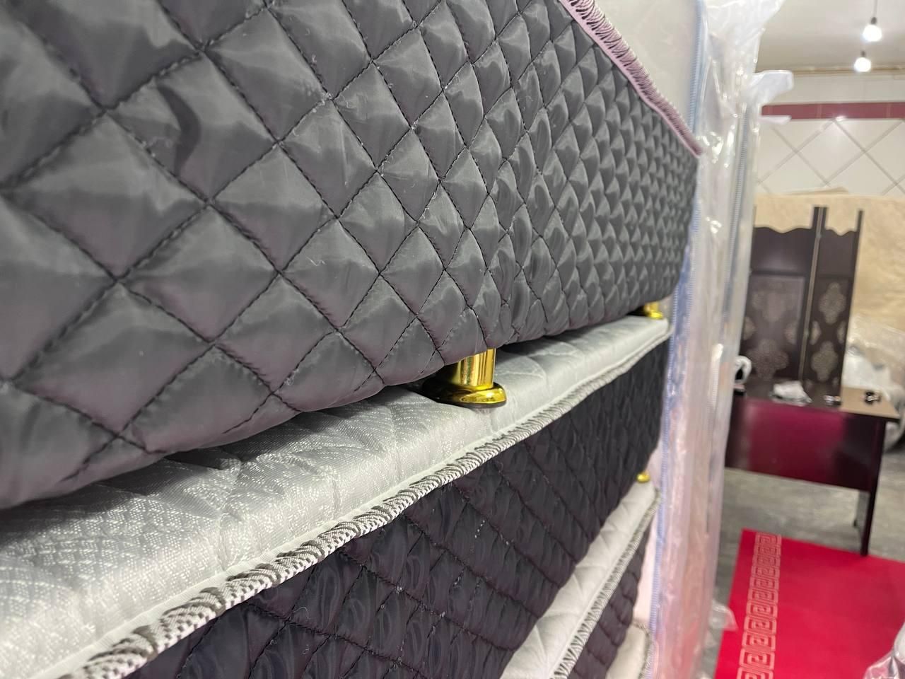 باکس هتلی و تشک درب شرکت (طرح تعویض)|تخت و سرویس خواب|خمینی‌شهر, |دیوار