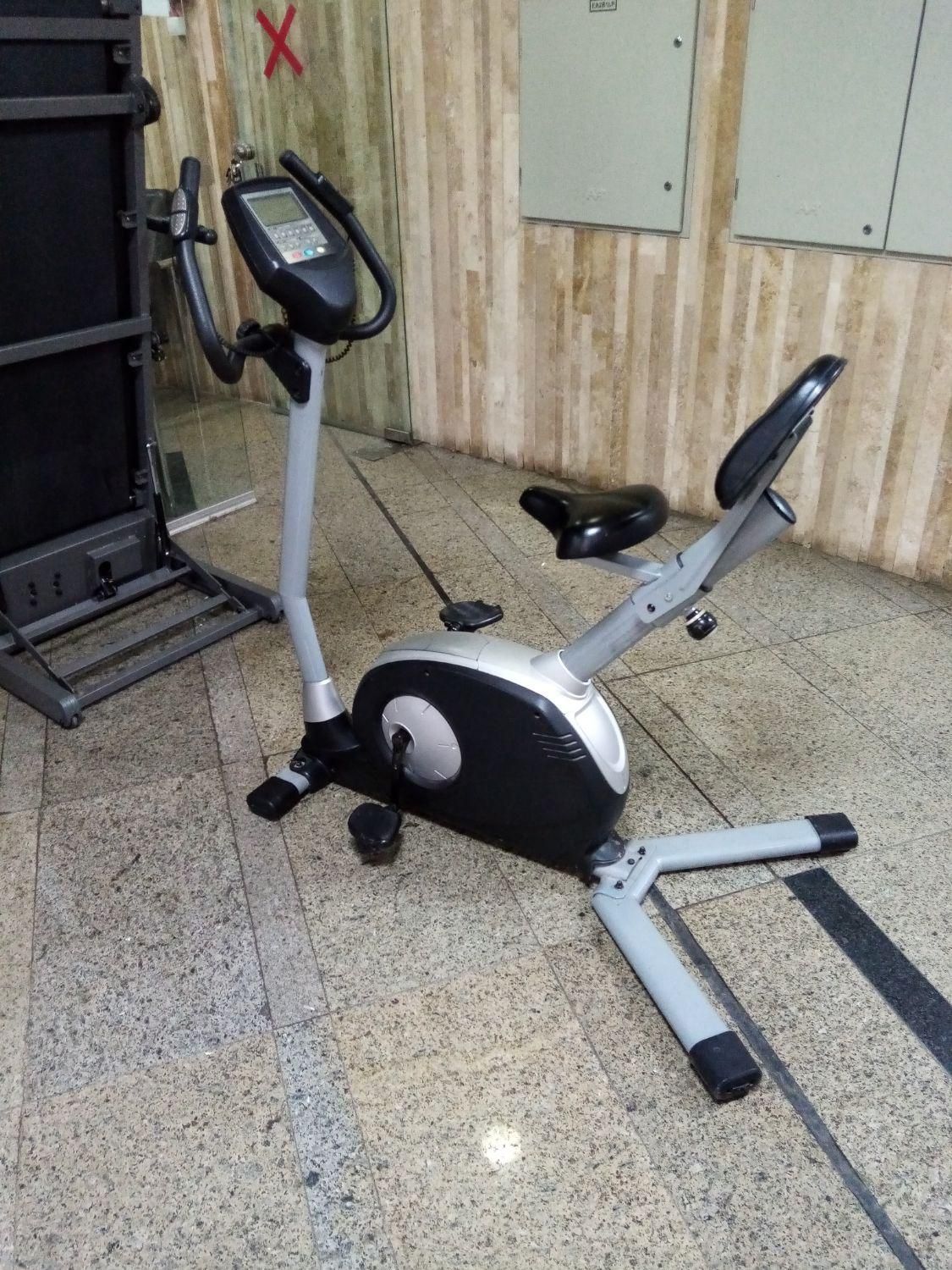 دوچرخه ثابت مبله DK|تجهیزات ورزشی|تبریز, |دیوار