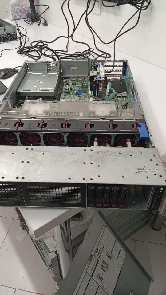 سرور G9 dl380 8ssf مناسب مجازی‌سازی|قطعات و لوازم جانبی رایانه|تهران, ایرانشهر|دیوار