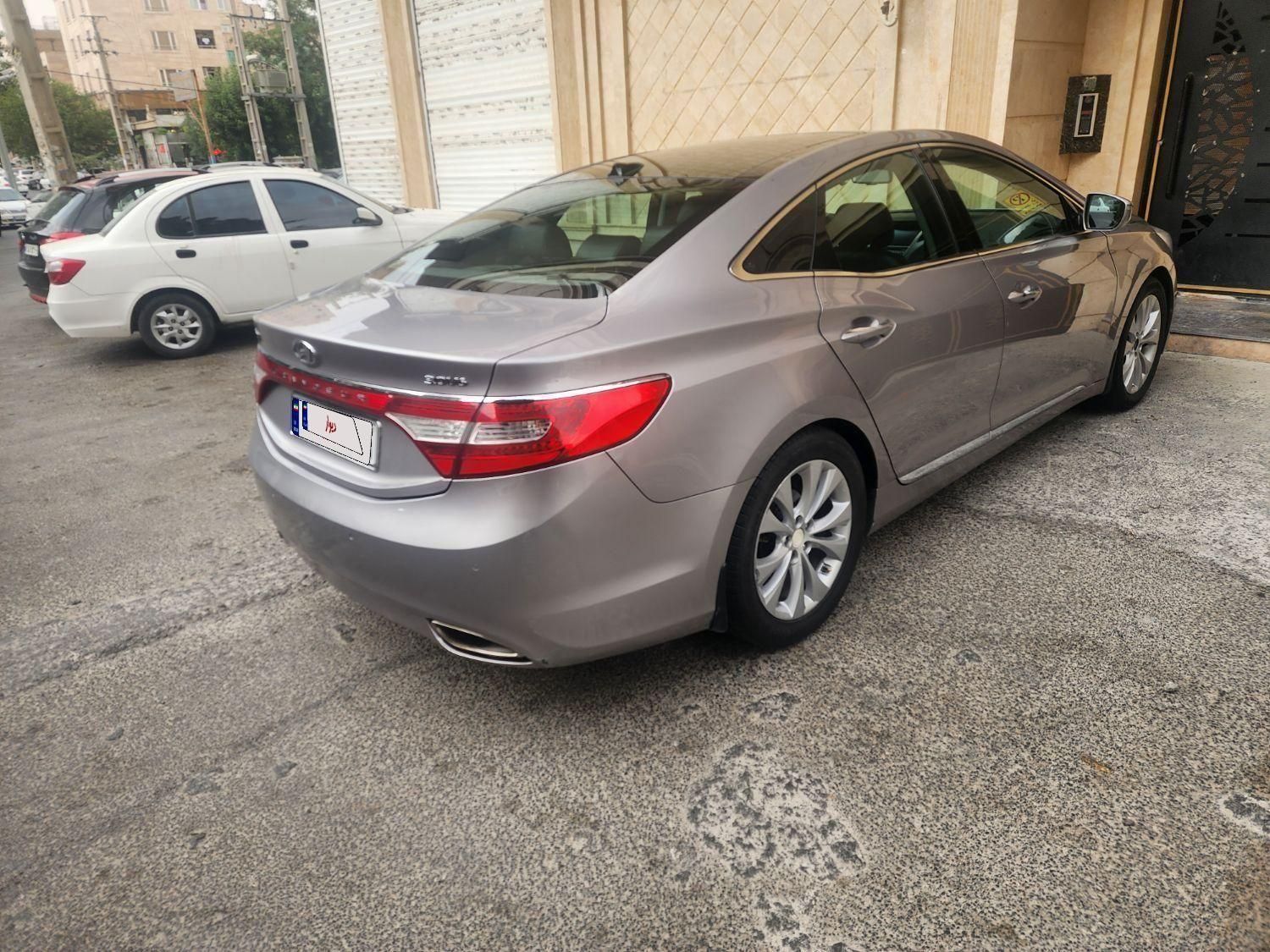 هیوندای آزرا گرنجور 3000cc، مدل ۲۰۱۲|خودرو سواری و وانت|اندیشه, |دیوار