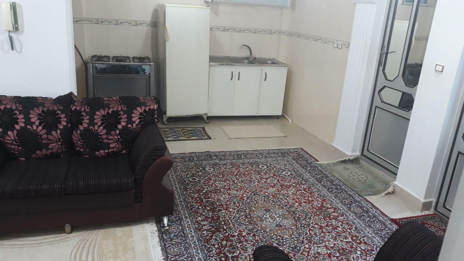 سوئیت آپارتمان. ویلای استخردار. ویلای ساحلی وجنگلی|اجارهٔ کوتاه‌مدت آپارتمان و سوئیت|آستارا, |دیوار