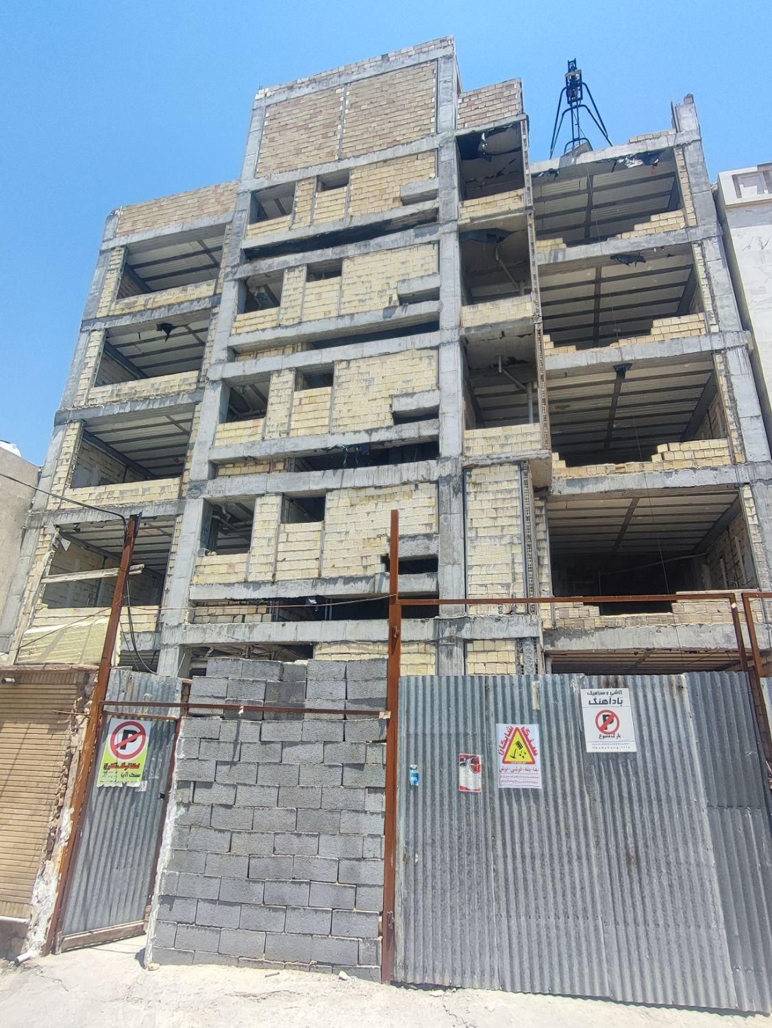 پیش فروش آپارتمان ۱۰۶ متر دوخوابه بلوار هرمزگان|پیش‌فروش املاک|شیراز, شهرک ولیعصر|دیوار