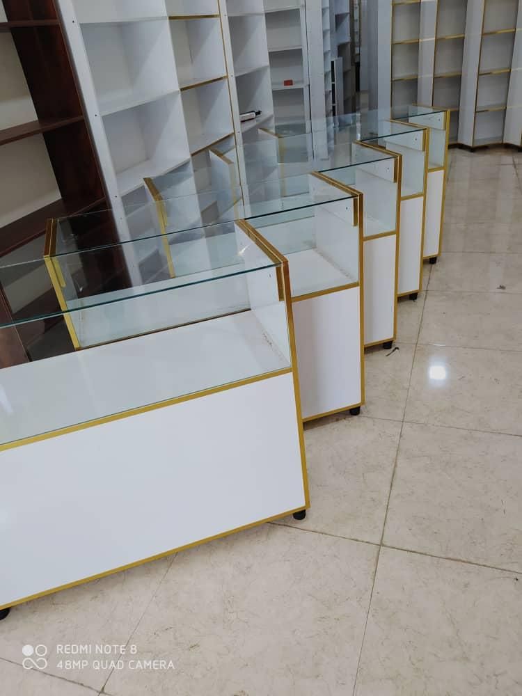 مییز منشی. ویترینن۷۷دکورر۴۴|فروشگاه و مغازه|تهران, سازمان برنامه شمالی|دیوار