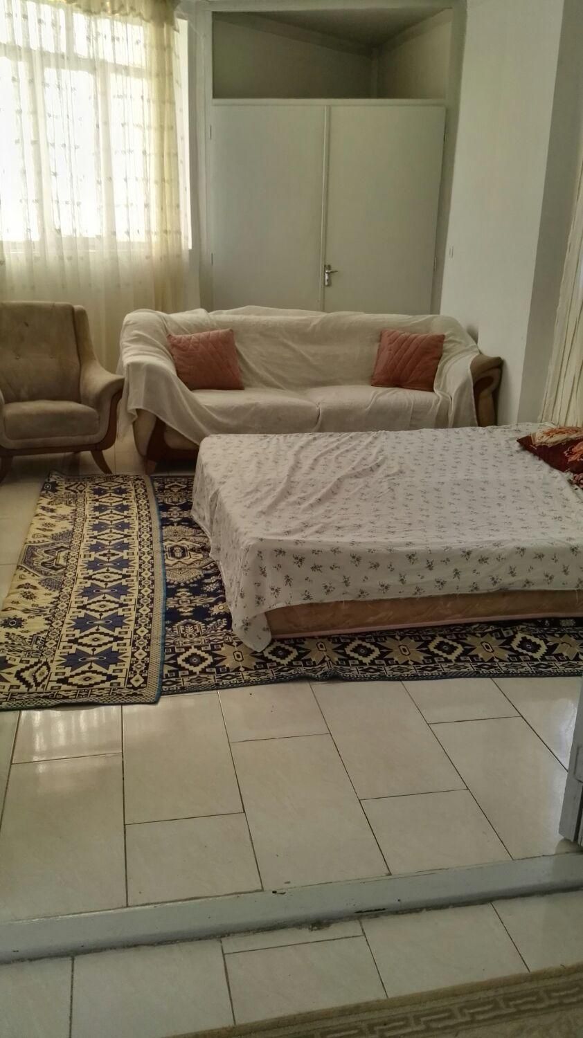 سوییت حیاط دار|اجارهٔ کوتاه‌مدت آپارتمان و سوئیت|تهران, جیحون|دیوار