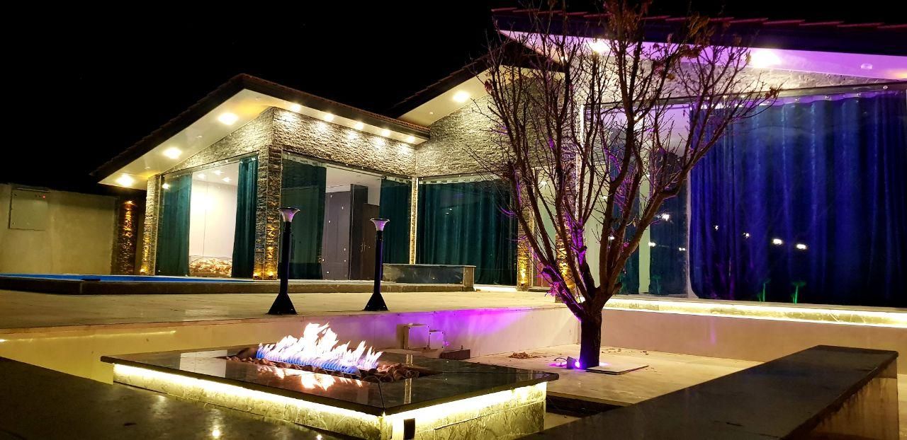 اجاره باغ ویلا. دارای آتشکده. استخر|اجارهٔ کوتاهمدت ویلا و باغ|اصفهان, بهارستان|دیوار