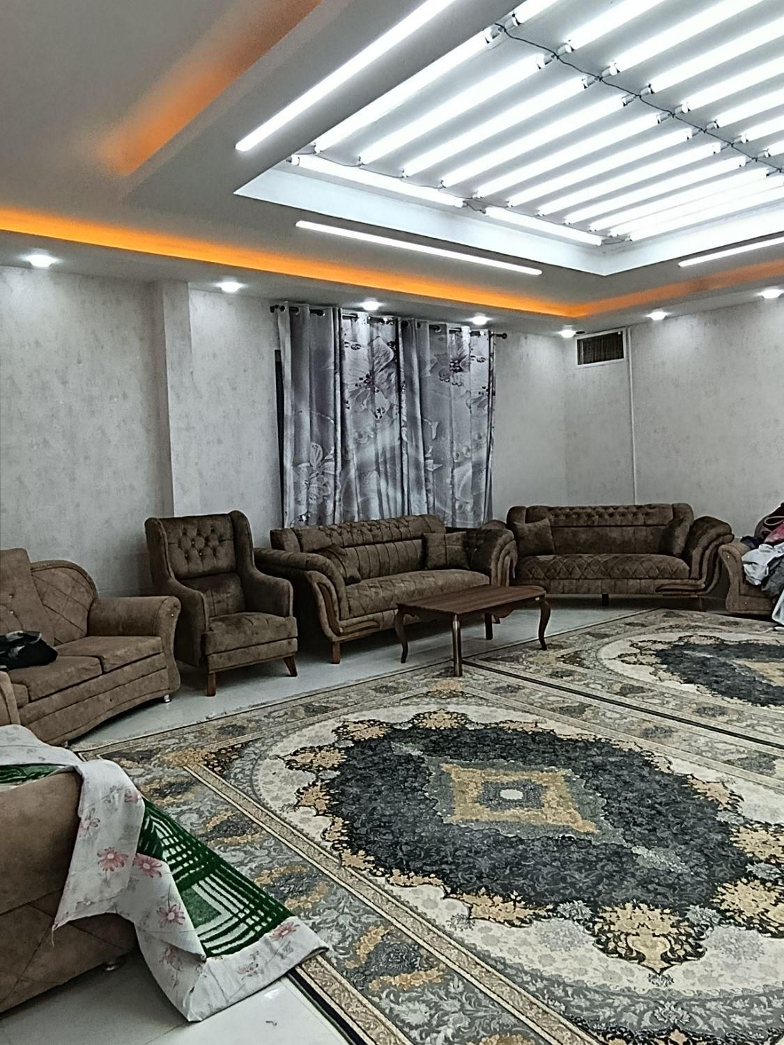 اجاره باغ در محدوده بهارستان|اجارهٔ کوتاه‌مدت ویلا و باغ|اصفهان, سروشبادران|دیوار