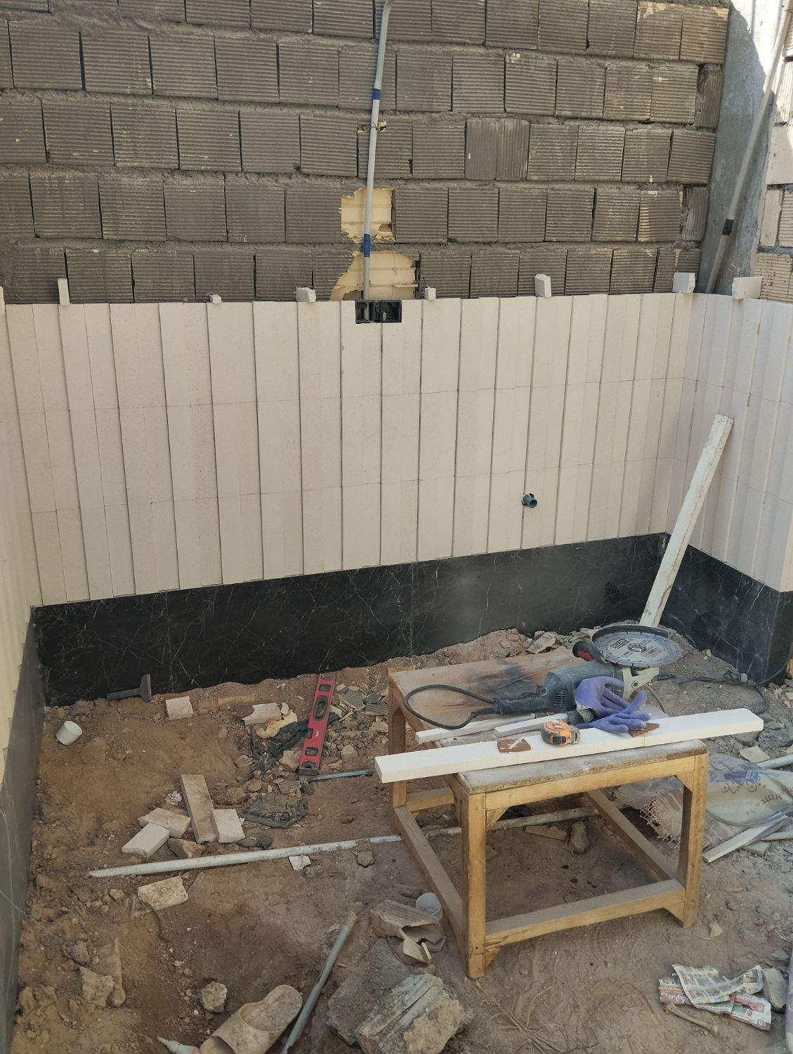 انجام کلیه کار های نماکاری آجرنماوسنگ وسرامیک|خدمات پیشه و مهارت|اصفهان, جویباره|دیوار