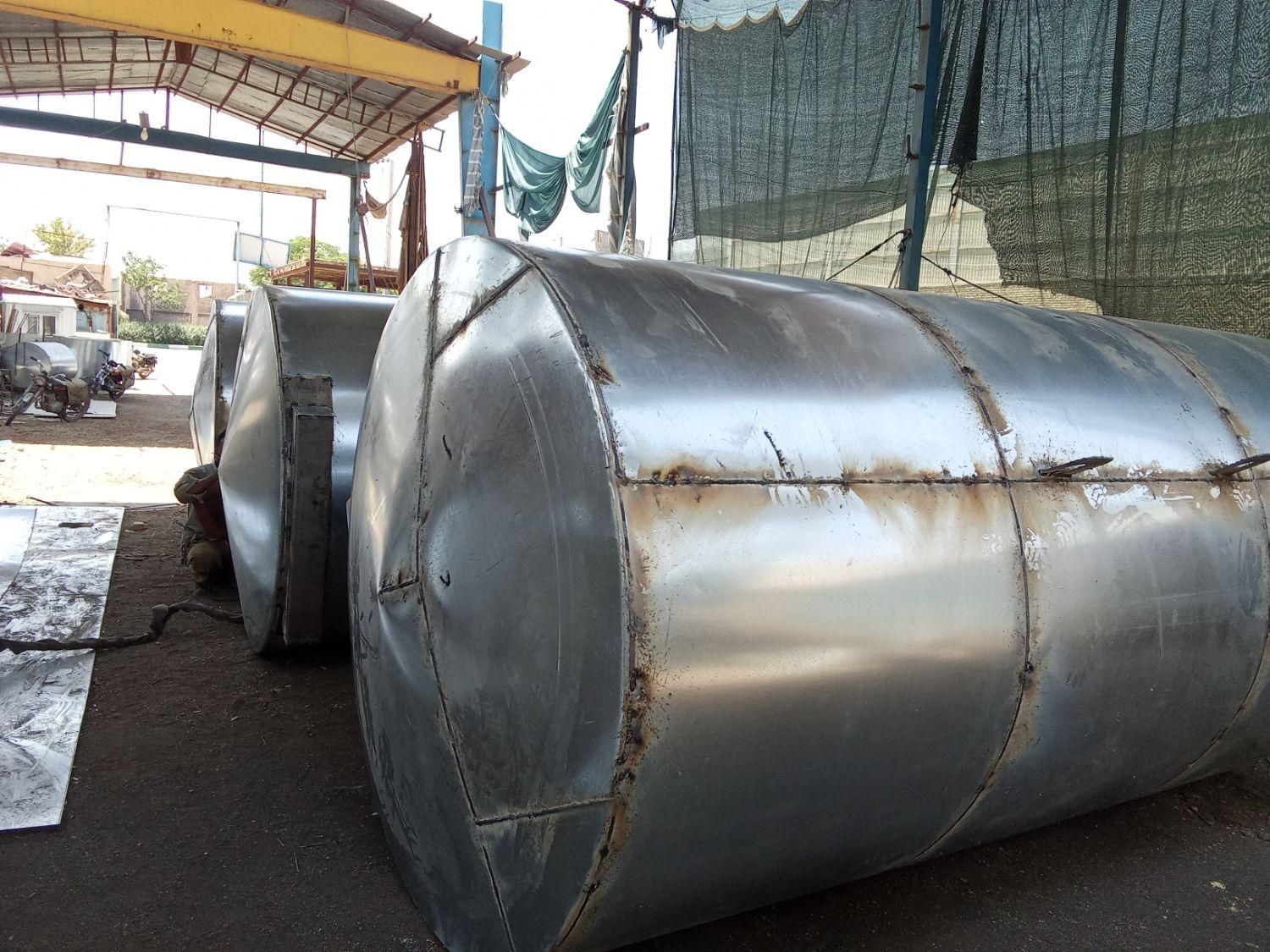 تانک ۴هزار مخزن ۵هزار لیتری گالوانیزه|مصالح و تجهیزات ساختمان|اصفهان, احمدآباد|دیوار