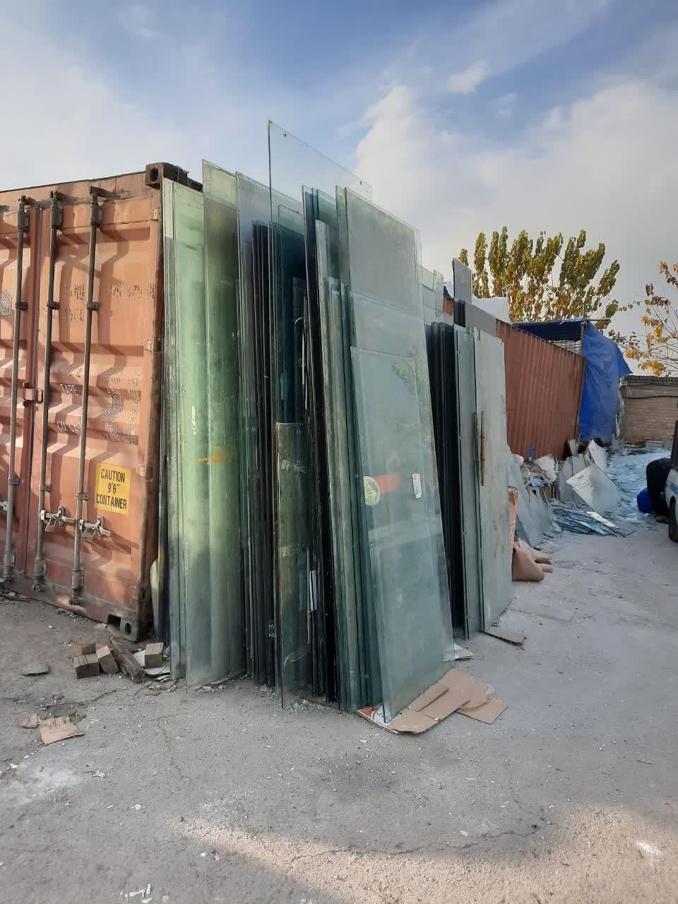 فروش خرید ضایعات شیشه آهن آلومینیوم قفسه|عمده‌فروشی|تهران, تهرانپارس غربی|دیوار