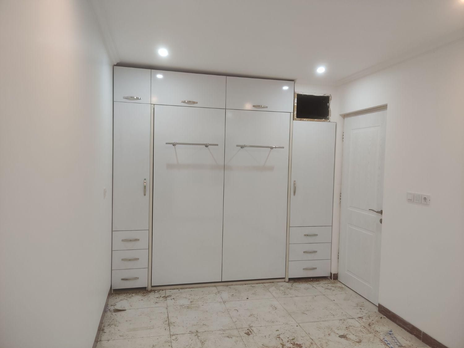 تخت خواب کمجا دو نفره|تخت و سرویس خواب|یزد, |دیوار