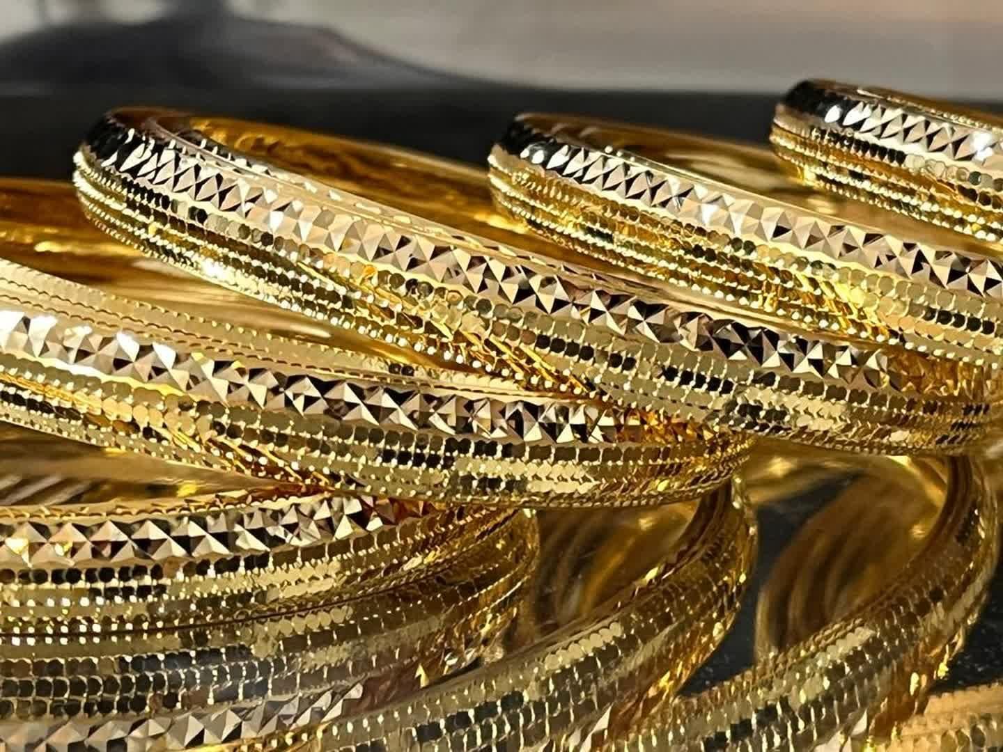 کارگاه النگوسازی|جواهرات|یزد, |دیوار