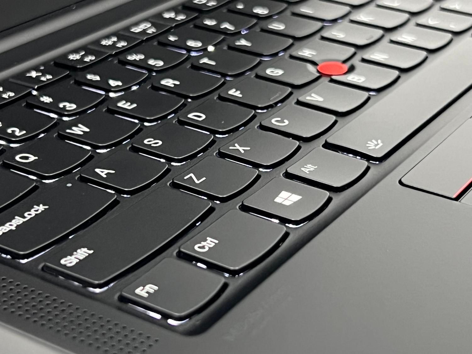 لپ تاپ thinkpad x1carbonنسل۱۱ رم ۳۲ سیمکارت ساپورت|رایانه همراه|تهران, میدان ولیعصر|دیوار