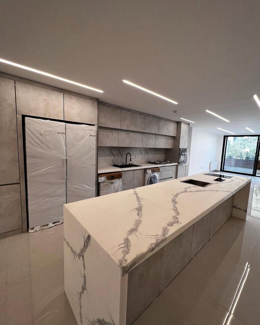 فروش آپارتمان 195متری 3خوابه فوق لوکسصدرافازیک|فروش آپارتمان|صدرا-فارس, |دیوار