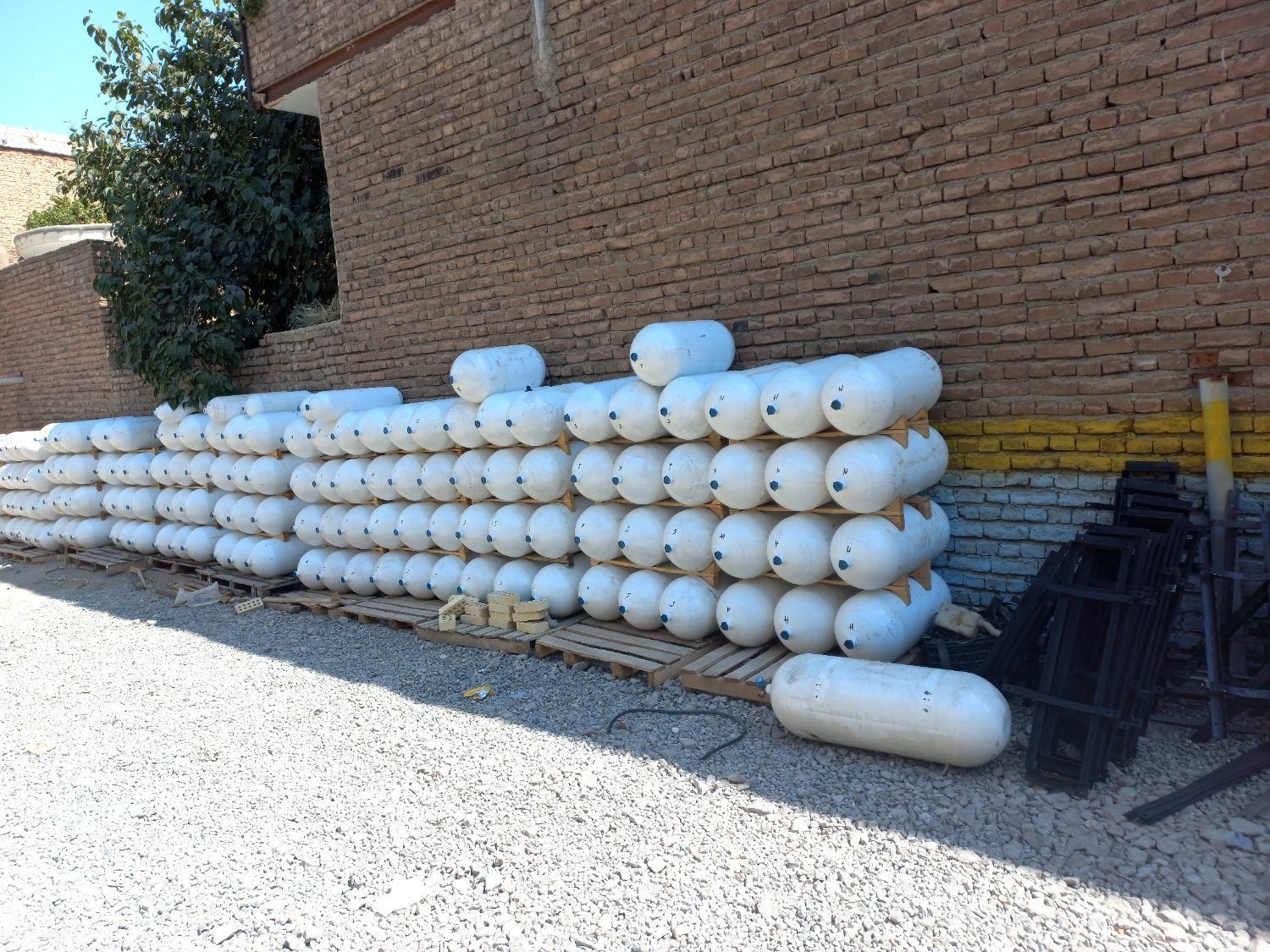 کپسول گاز ومخزنهای سی ان جی|قطعات یدکی و لوازم جانبی|ارومیه, |دیوار