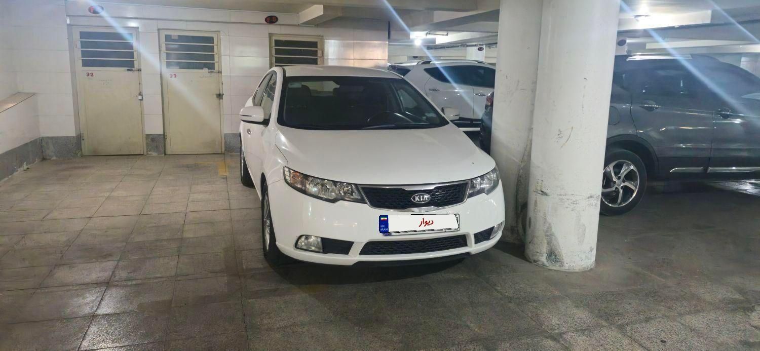 کیا سراتو اتوماتیک 2000cc، مدل ۹۶|خودرو سواری و وانت|اصفهان, جلفا|دیوار