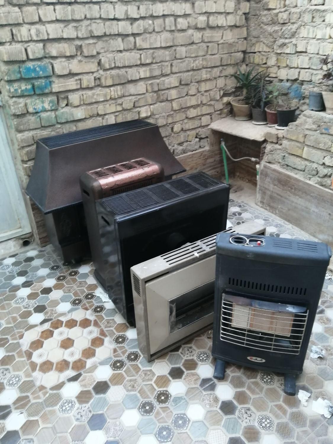 تعمیر کولرآبی بخاری گازی اجاق گازآبگرمکن.هودپمپ آب|خدمات پیشه و مهارت|شیراز, پانصد دستگاه ارتش|دیوار