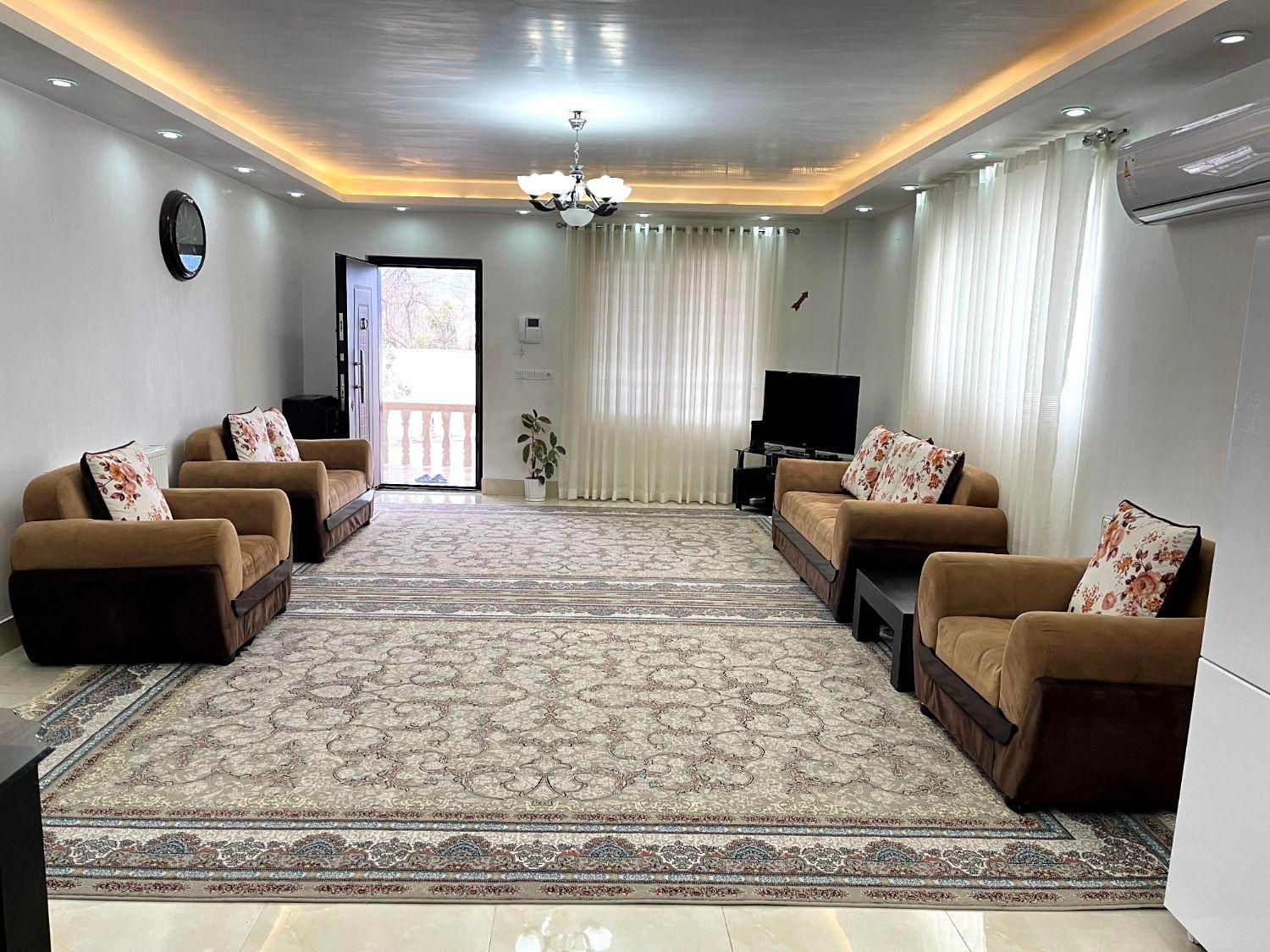 اجاره ویلا دربست|اجارهٔ کوتاه‌مدت ویلا و باغ|گرگان, |دیوار