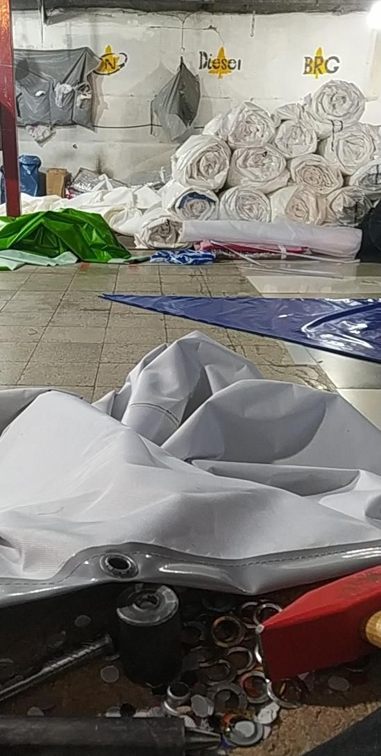 چادر دوزی جشنواره کارخانه جوکار.   برزنت سایبان|کوهنوردی و کمپینگ|تهران, تهرانسر شرقی|دیوار