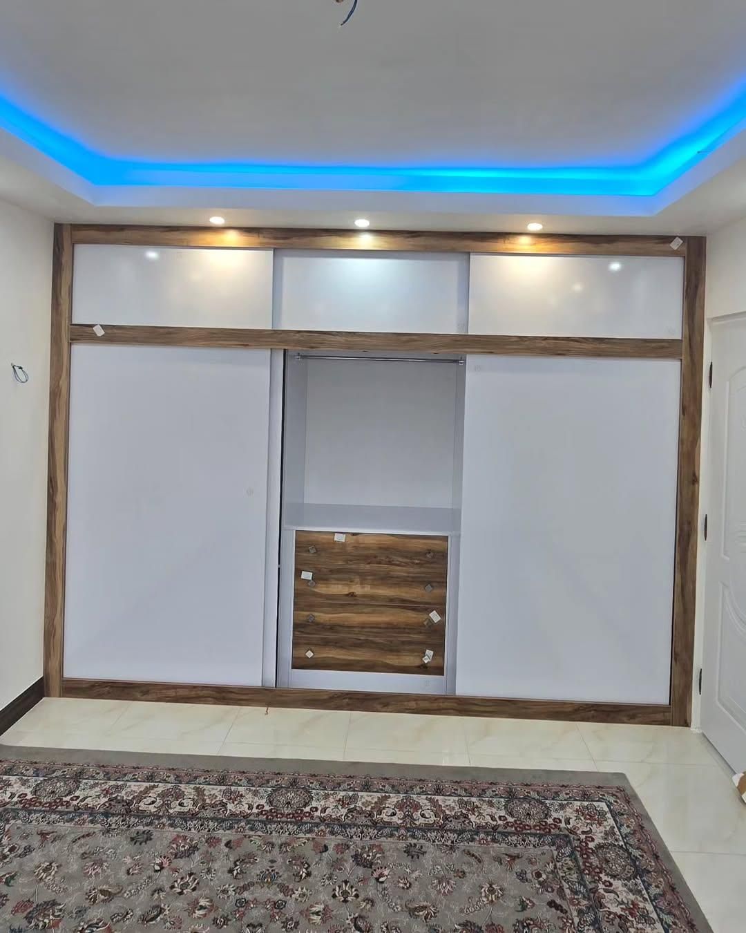 ساخت انواع کابینت و کمد دیواری با بهترین کیفیت|جاکفشی، کمد، دراور|دورود, |دیوار