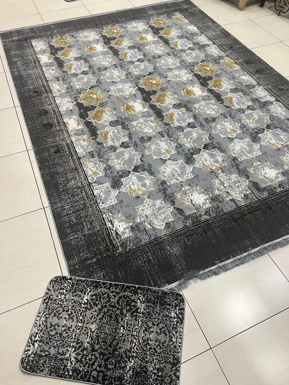 فرش نادر ۹ متر مدرن ترکیه نخ (نقدو اقساط )|فرش|تبریز, |دیوار