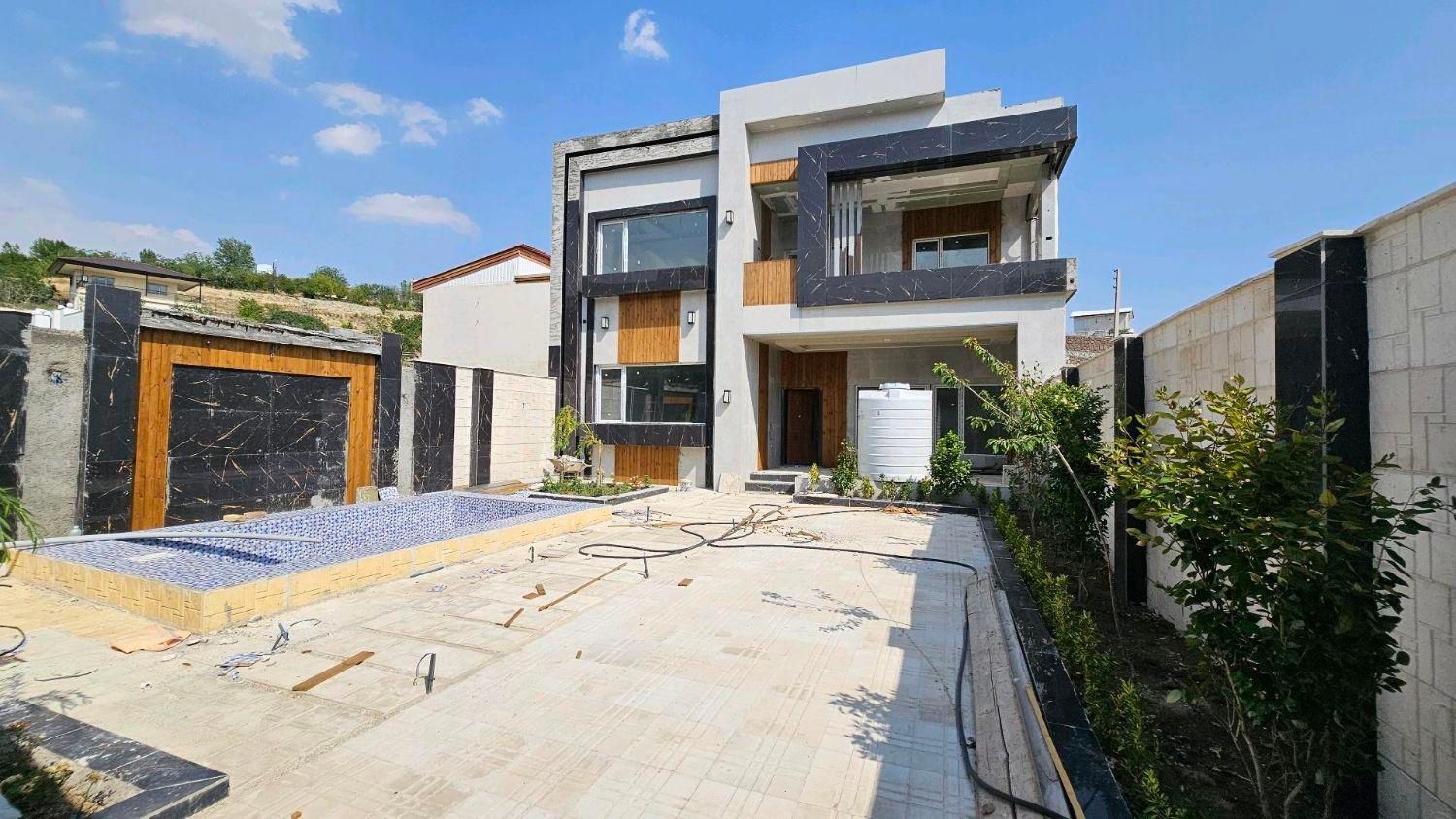 ویلا مدرن 250 متر 200 بنا در مهرآباد رودهن|فروش خانه و ویلا|رودهن, |دیوار