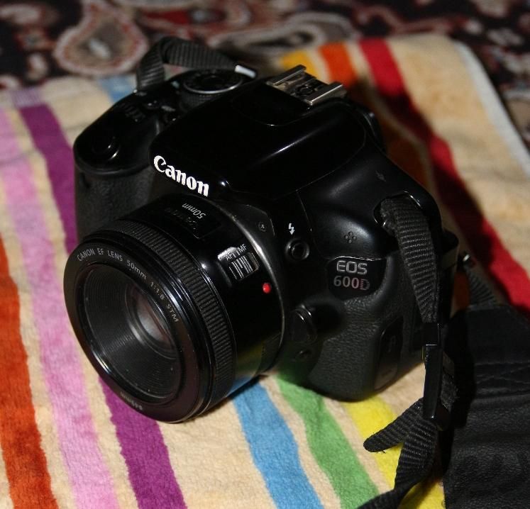 دوربین 600D با لوازم|دوربین عکاسی و فیلم‌برداری|مشهد, امیریه|دیوار