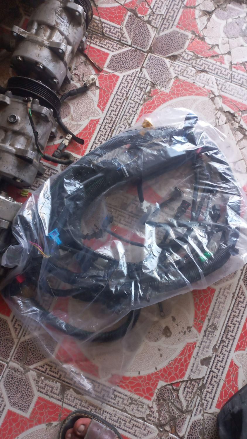 سیم کشی و کامپیوتر|قطعات یدکی و لوازم جانبی|زابل, |دیوار