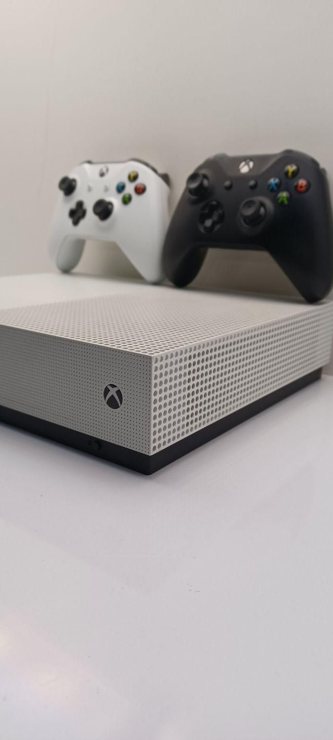 فروش اقساطی XBOX ONE S یک ترابایت|کنسول، بازی ویدئویی و آنلاین|آستانه اشرفیه, |دیوار