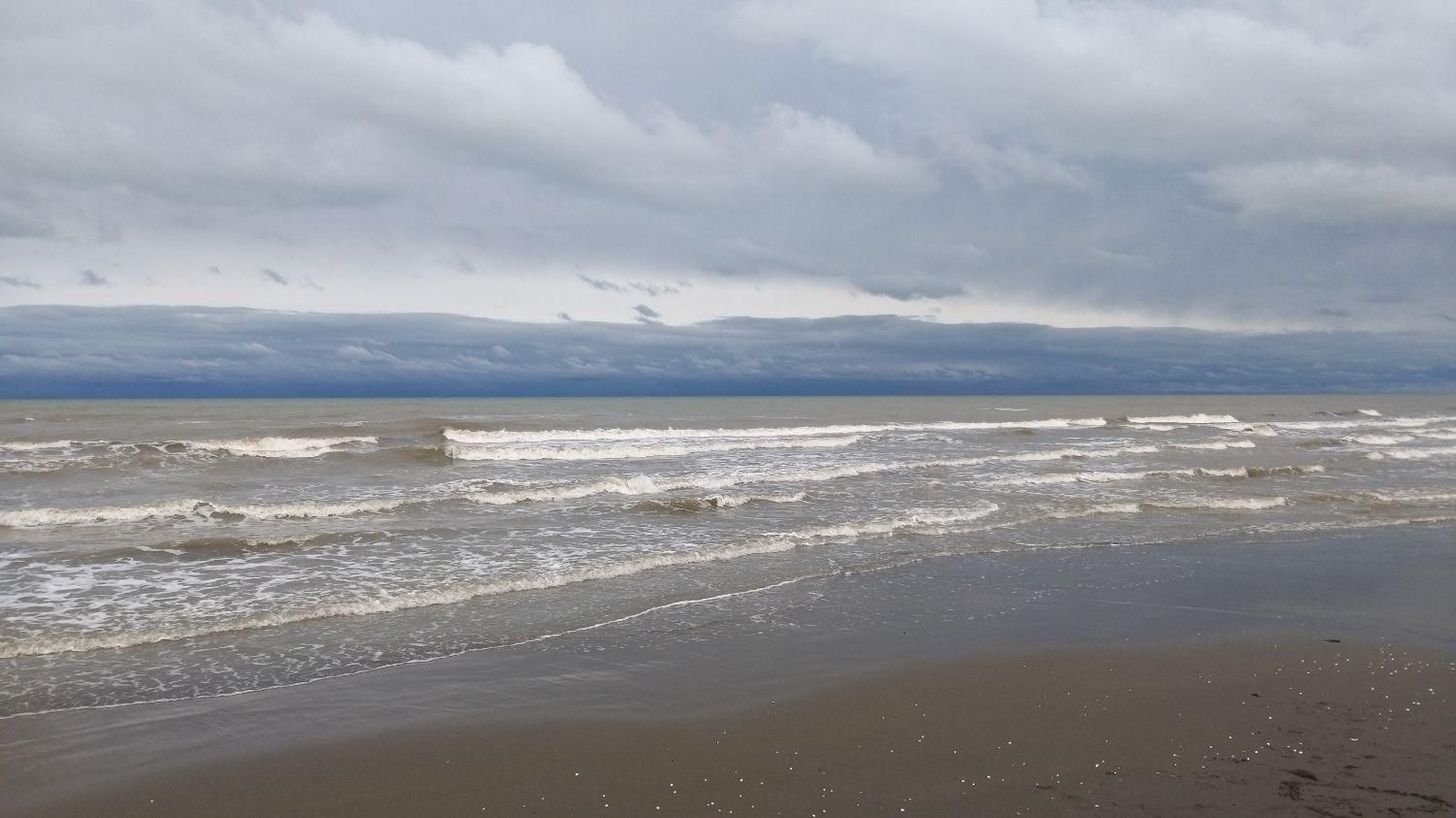 اجاره ویلا یکخواب و دوخواب دقیقا لب دریا پلاک اول|اجارهٔ کوتاه‌مدت ویلا و باغ|رامسر, |دیوار