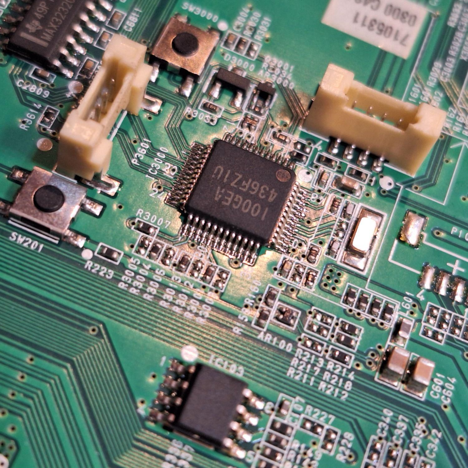تعمیرات تلویزیون  led lcd|خدمات پیشه و مهارت|رشت, رشتیان|دیوار