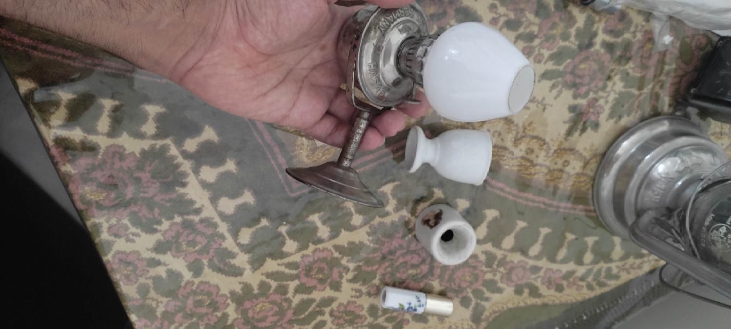 اجناس آنتیک آلمانی چراغ هاساگ HASAG و فانوس و...|کلکسیون اشیاء عتیقه|اصفهان, جوزدان الیادران|دیوار