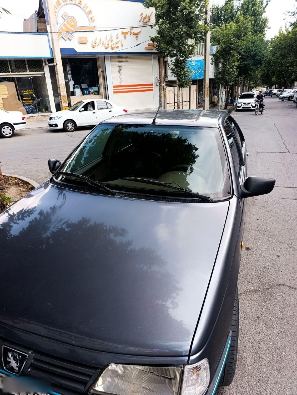پژو 405 GLX - دوگانه سوز CNG، مدل ۱۳۹۵|خودرو سواری و وانت|الیگودرز, |دیوار