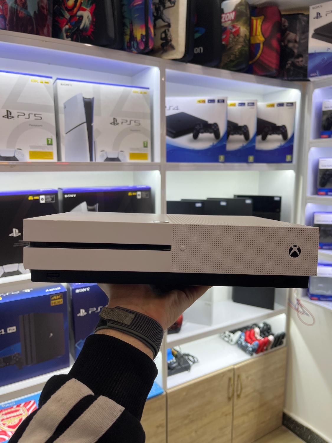 Xbox one s ایکس باکس|کنسول، بازی ویدئویی و آنلاین|ارومیه, |دیوار