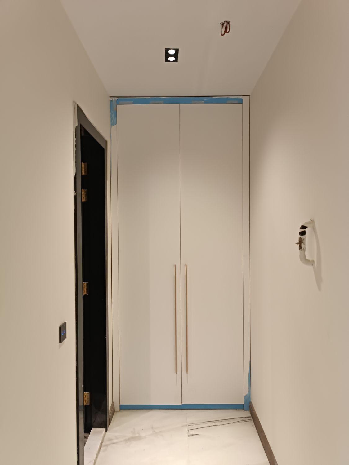 لوکس ترین برج گلزار / ۲۲۰ متر طبقه آخر نوساز