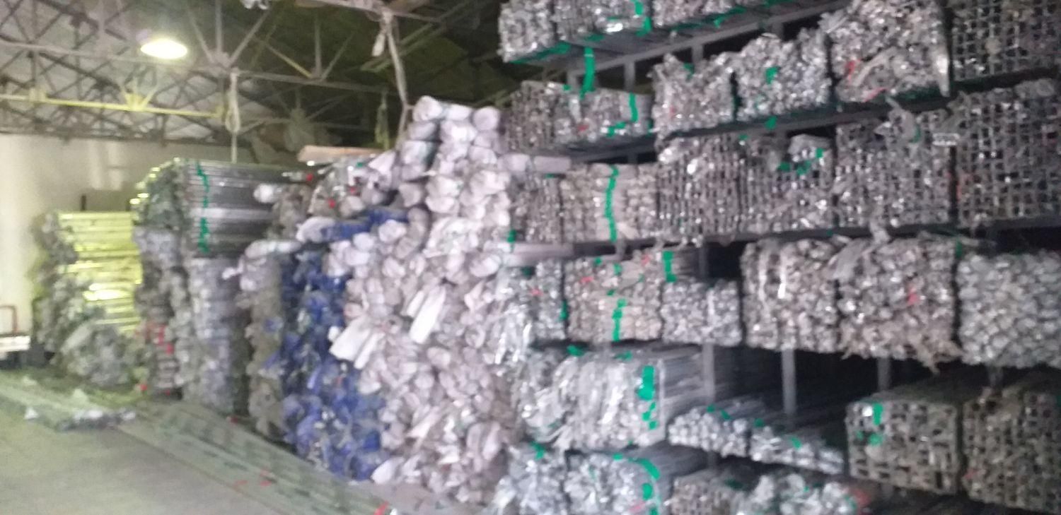 لوله و پروفیل استیل|عمدهفروشی|تهران, هفده شهریور|دیوار