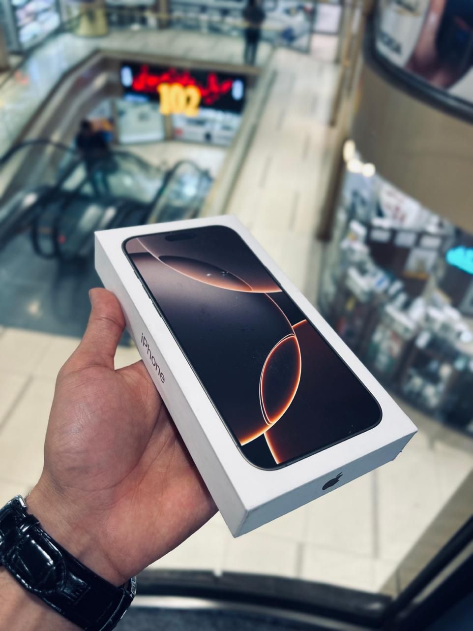 اپل iPhone 16 Pro Max با حافظهٔ ۲۵۶ گیگابایت|موبایل|تبریز, |دیوار