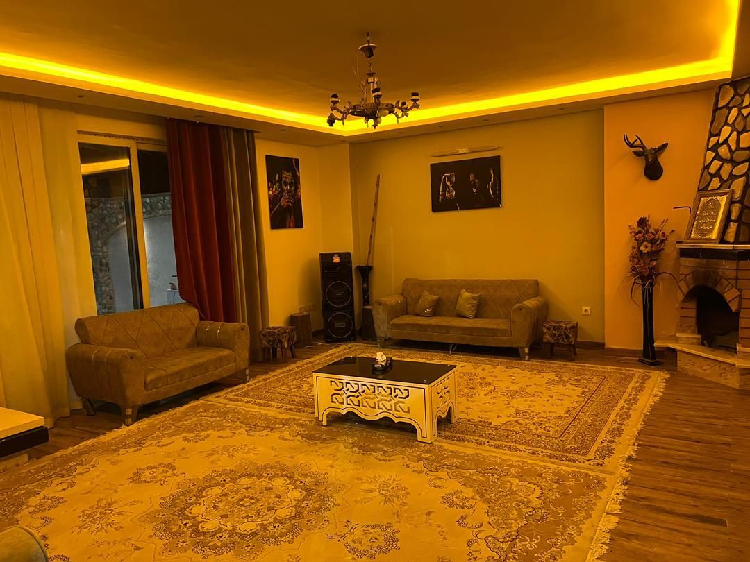 اجاره روزانه باغ ویلا  مبارکه ،بهارستان|اجارهٔ کوتاه‌مدت ویلا و باغ|مبارکه, |دیوار